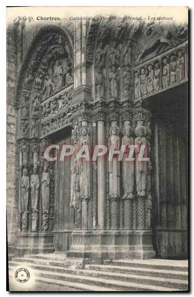 Chartres — Catedral — Portal ocidental — As estatuetas - Frente