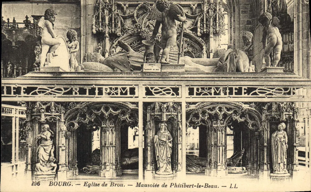 Bourg — Kirche von Brou — Mausoleum von Philibert-le-Beau — LL - Vorderseite