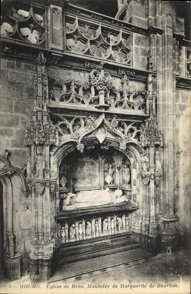 Bourg - Kirche von Brou. Mausoleum von Marguerite de Bourbon — unbekannter Verleger, Seriennummer 9 - Vorderseite