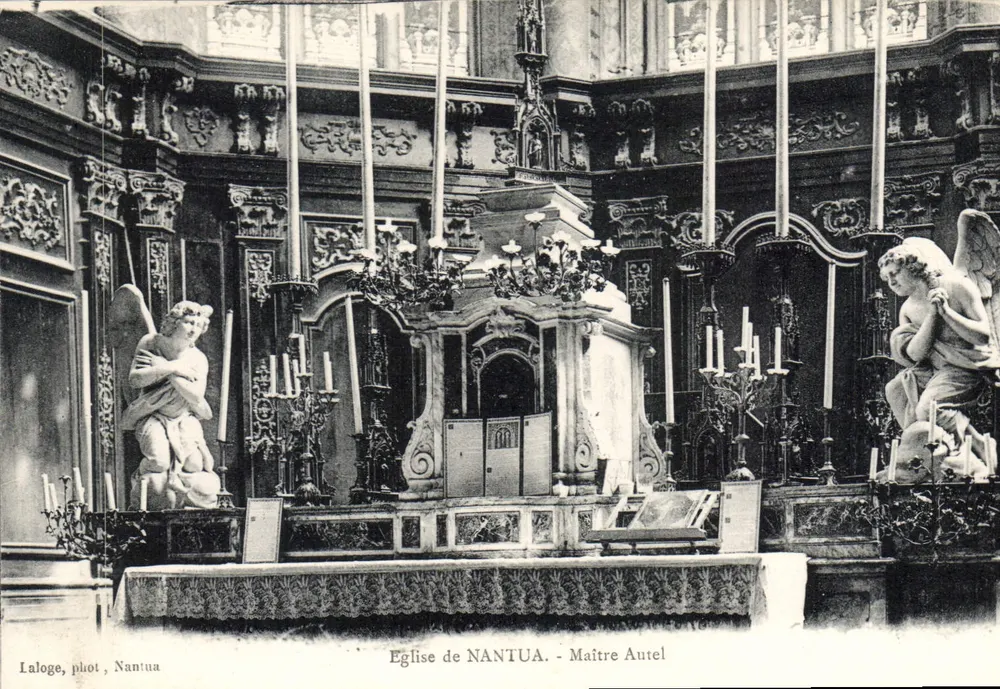 Igreja de Nantua - Altar Principal - Frente