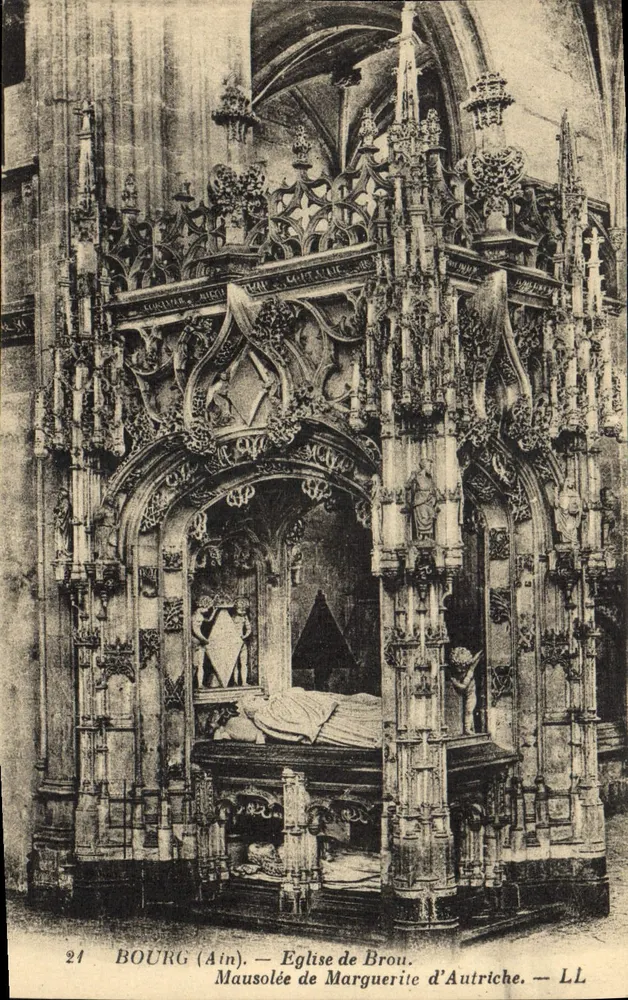 Bourg (Ain) — Kirche von Brou — Mausoleum von Marguerite von Österreich - Vorderseite