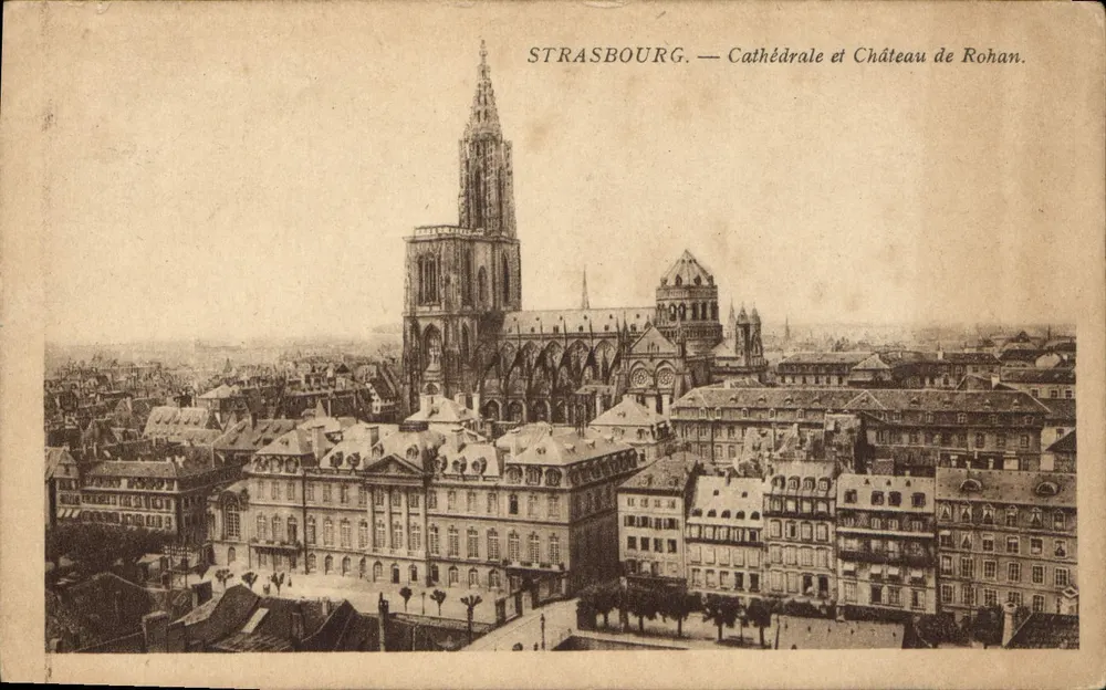Strasbourg — Catedral e Castelo de Rohan — Maison d'édition d'art alsacien, rue Gustave-Doré - Frente