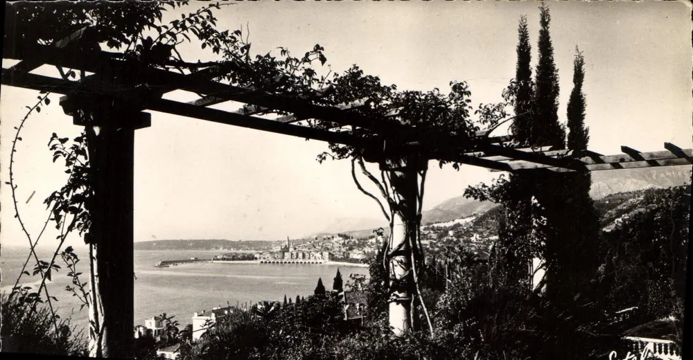 Menton — Allgemeiner Blick vom Villa « Rosmarino » — Éditions de la Photo Véritable, n° 1776 - Vorderseite