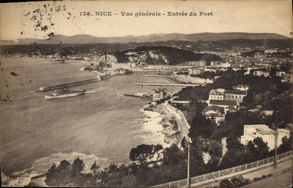 NICE — Ogólny widok — Wejście do portu — Wydawca Alfonso Gilletta, nr 176 - Awers