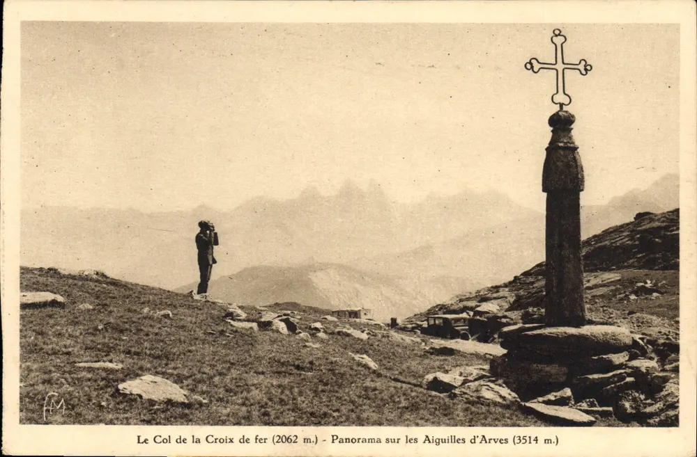Der Eisenkreuzpass (2062 m) — Panorama über die Arves-Spitzen (3514 m) — Héliogravure Martinotto Frères - Vorderseite