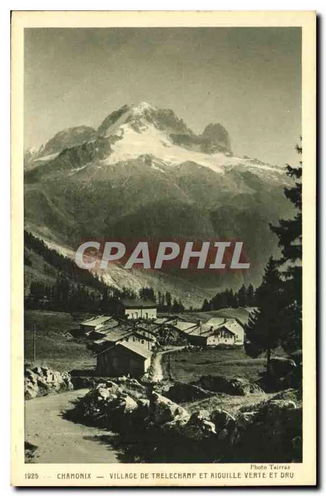 Chamonix — Dorf Trelechamp und Aiguille Verte und Dru — Foto Taïrraa - Vorderseite