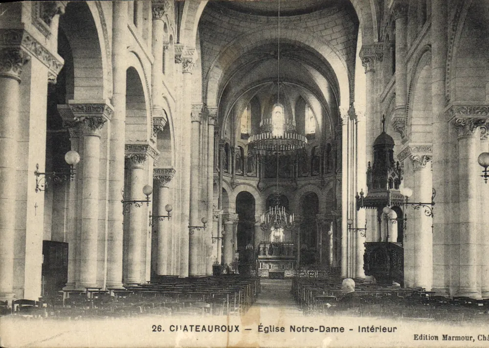 Châteauroux — Igreja de Nossa Senhora — Interior — Edição Marmour, Châteauroux - Frente