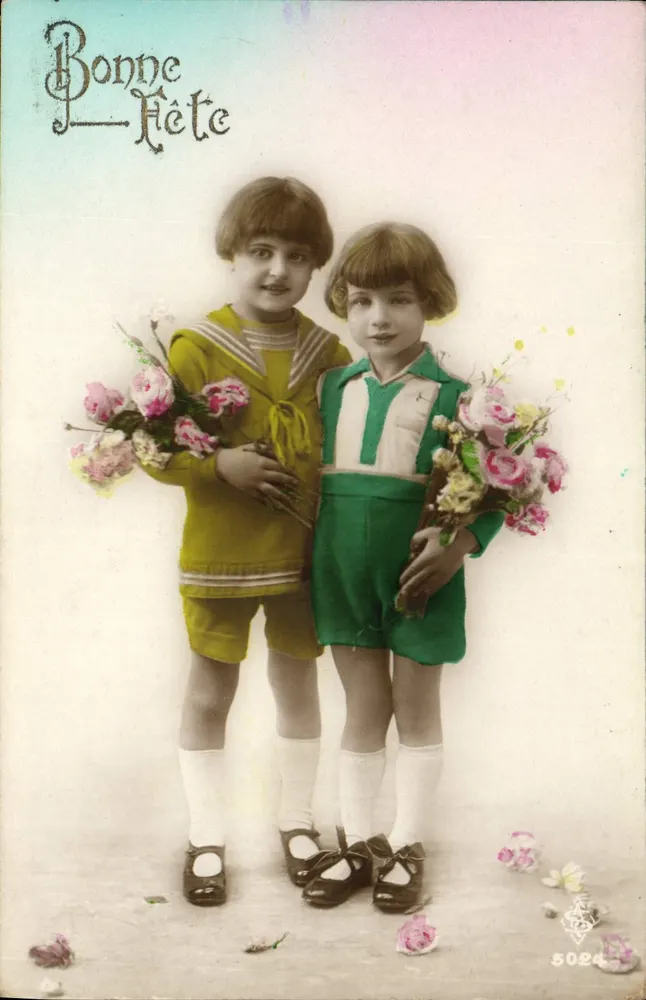 Zwei Kinder — mit Blumensträußen — anonymer Verleger, Nr. 5024 - Vorderseite