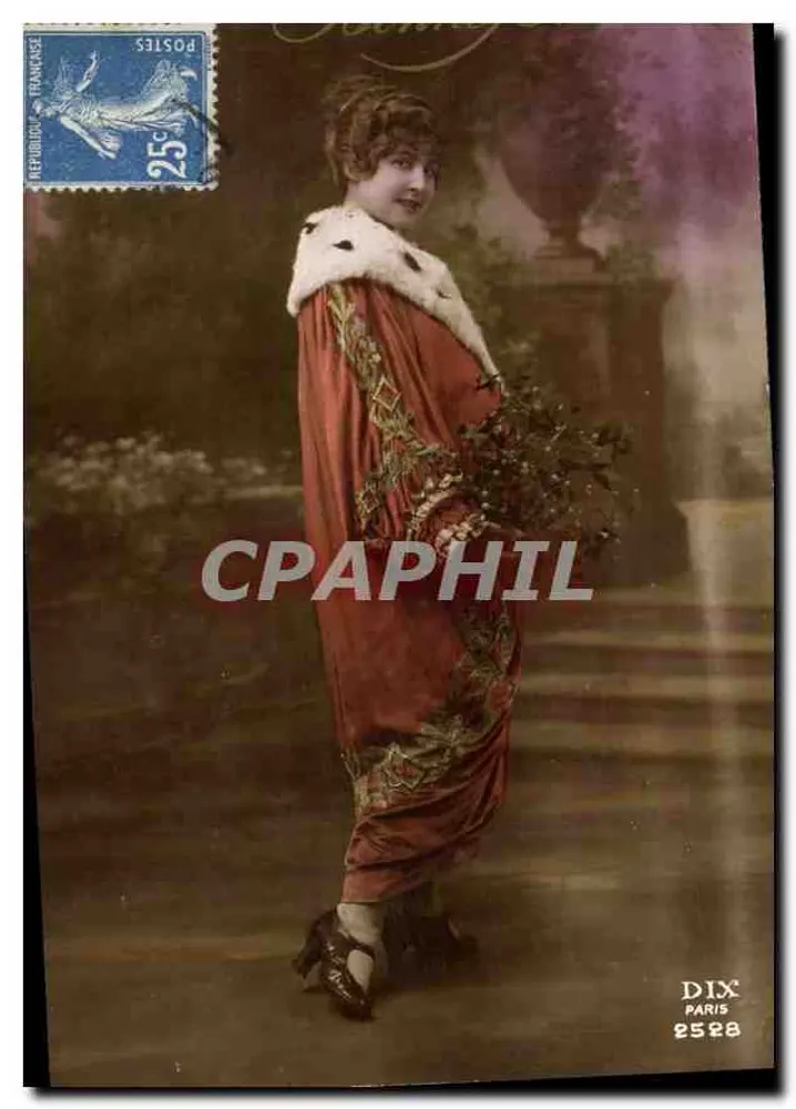 Mulher em vestido vermelho decorado com pele — editor DIX Paris n° 2528 - Frente