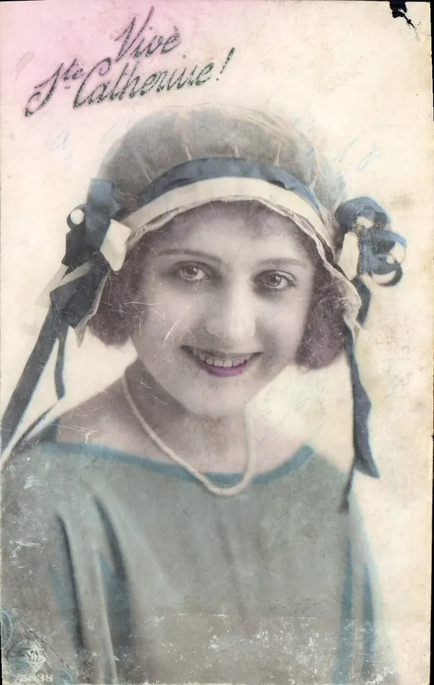 Uśmiechnięta młoda kobieta — portret — wydawca anonimowy, numer serii nieczytelny - Awers
