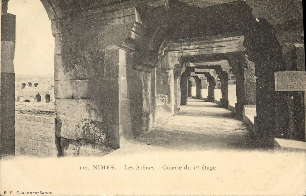 Nîmes - Les Arènes - Galerie des ersten Stocks — Chalon-sur-Saône, n° 112 - Vorderseite