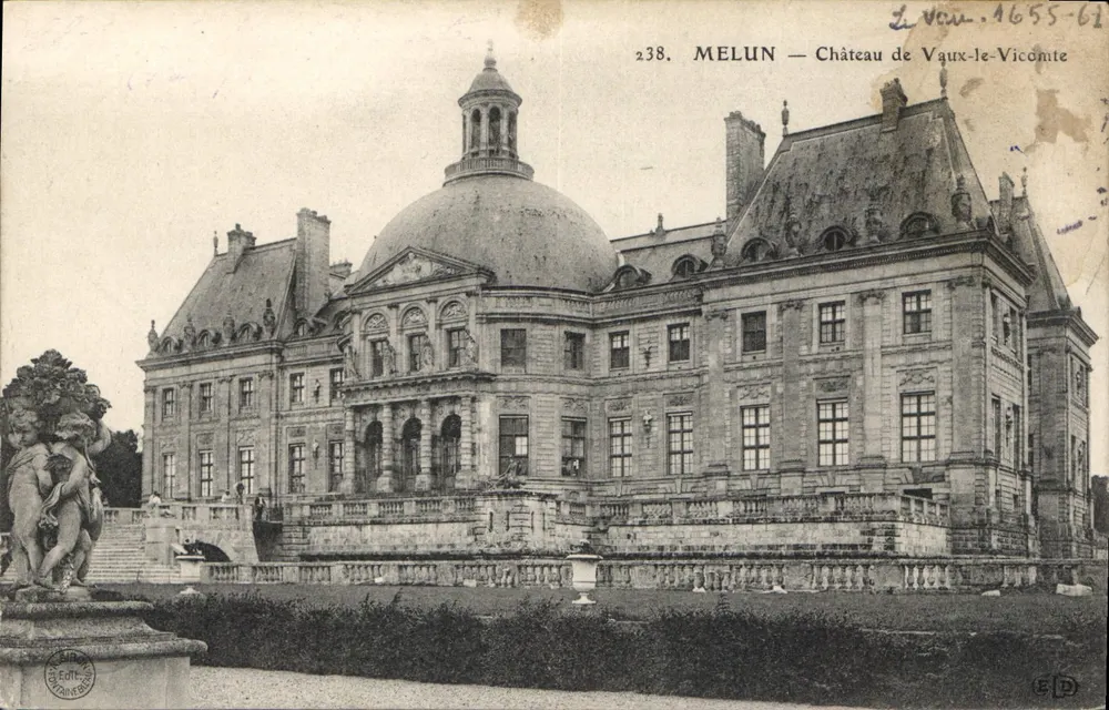 Melun — Castelo de Vaux-le-Vicomte — Editor L. Van, n° 238 - Frente