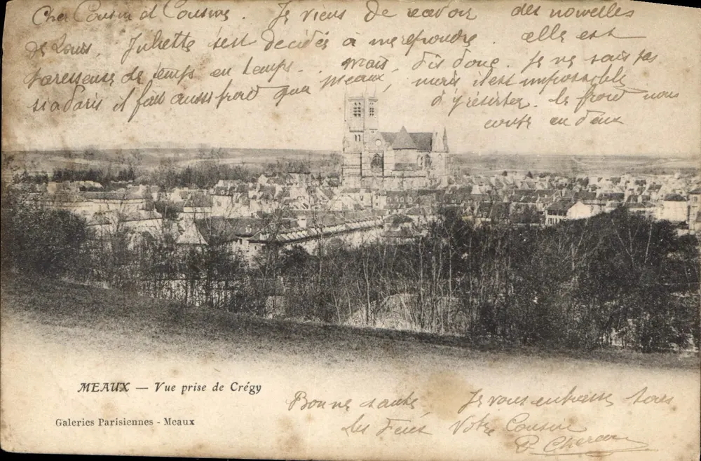Meaux — Vista tirada de Crégy — Galeries Parisiennes - Meaux - Frente