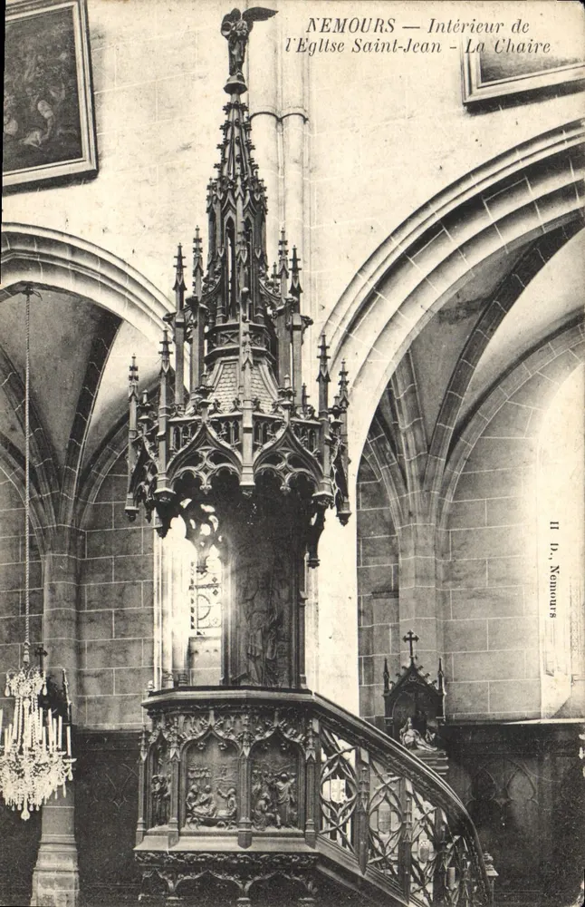 Nemours — Innenansicht der Kirche Saint-Jean — Der Predigerstuhl - Vorderseite