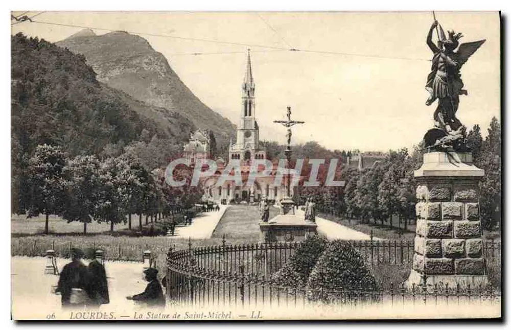 Lourdes — A Estátua de São Miguel — LL - Frente
