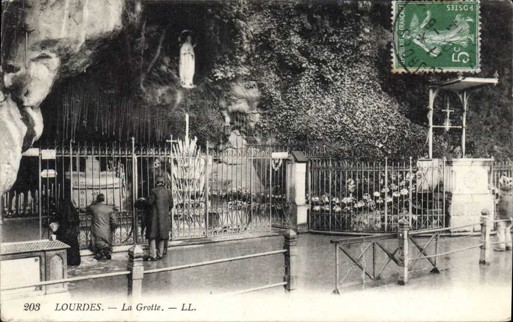 Lourdes — A Grotta — LL. — n°203 - Frente