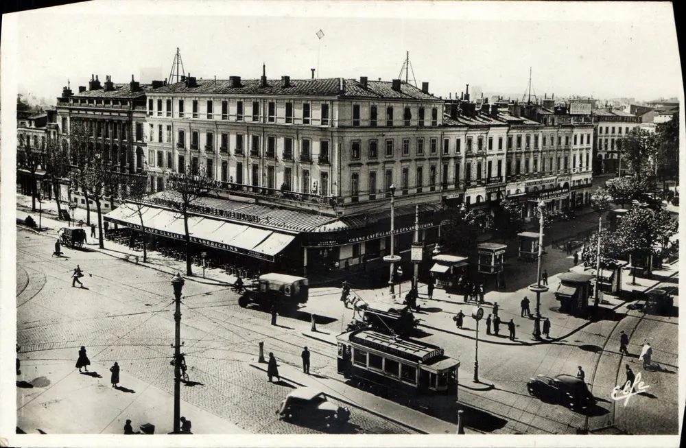 Place de la Comédie — Toulouse — Verlag: Éditions Pyrénées Océan - Vorderseite