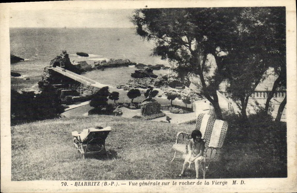 Biarritz (B.P.) — Allgemeiner Blick auf den Felsen der Jungfrau — M. D. - Vorderseite