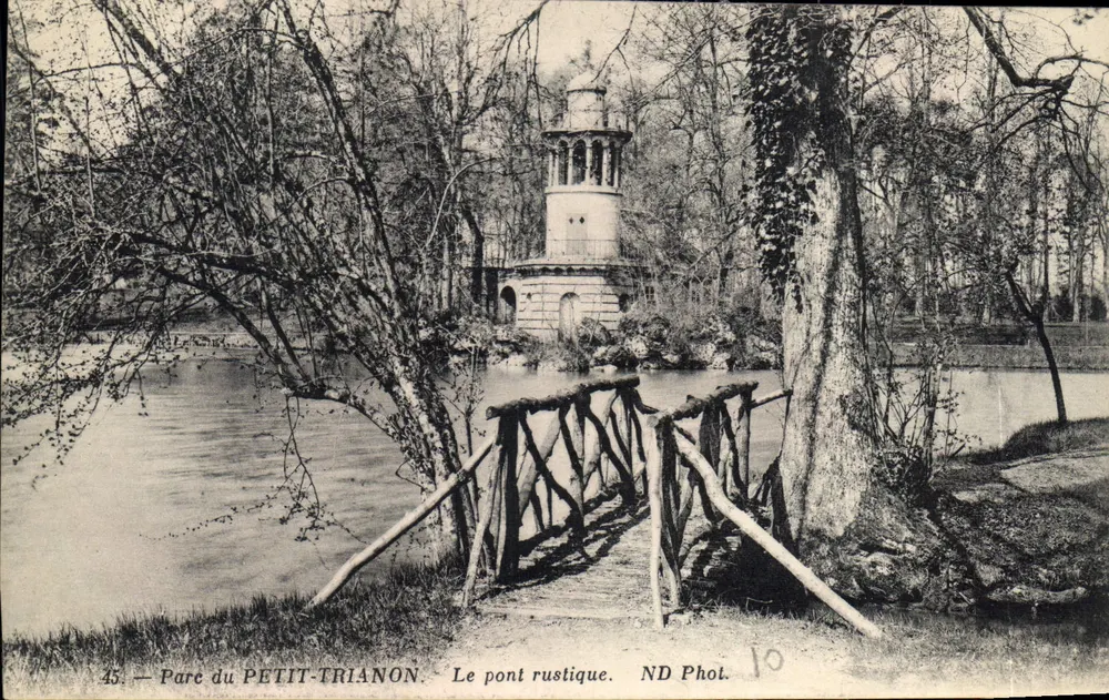 Parque do PETIT-TRIANON — O ponte rustico — ND Phot. - Frente
