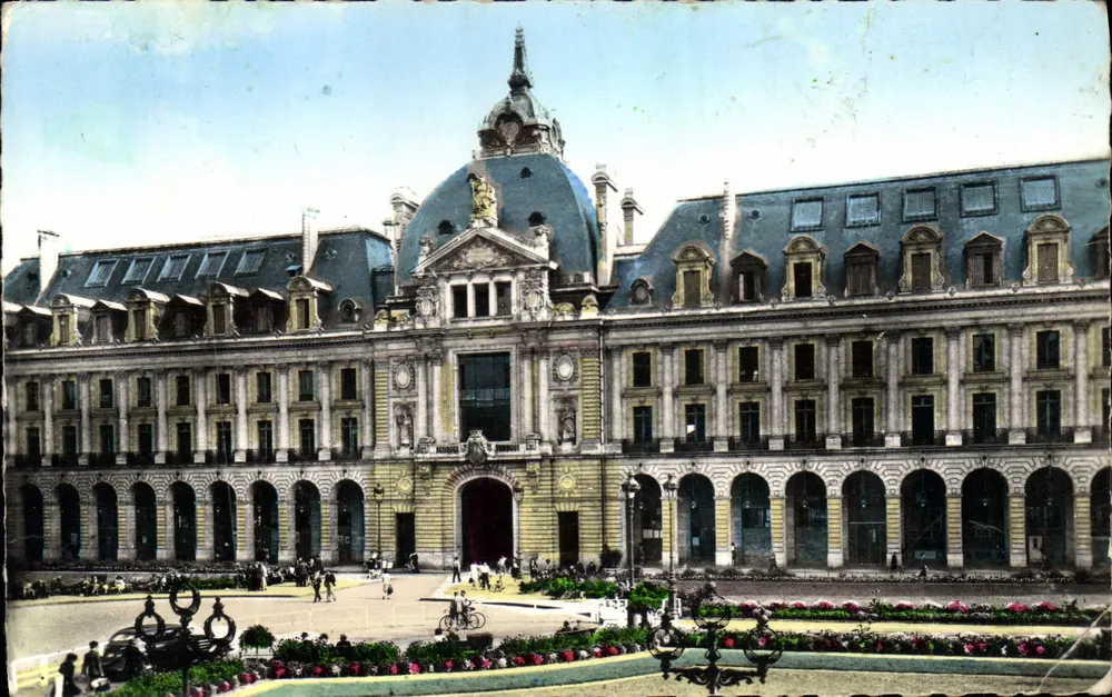 Place du Commerce em Rennes — O Palácio do Comércio — Edições do Génie, Rennes - Frente