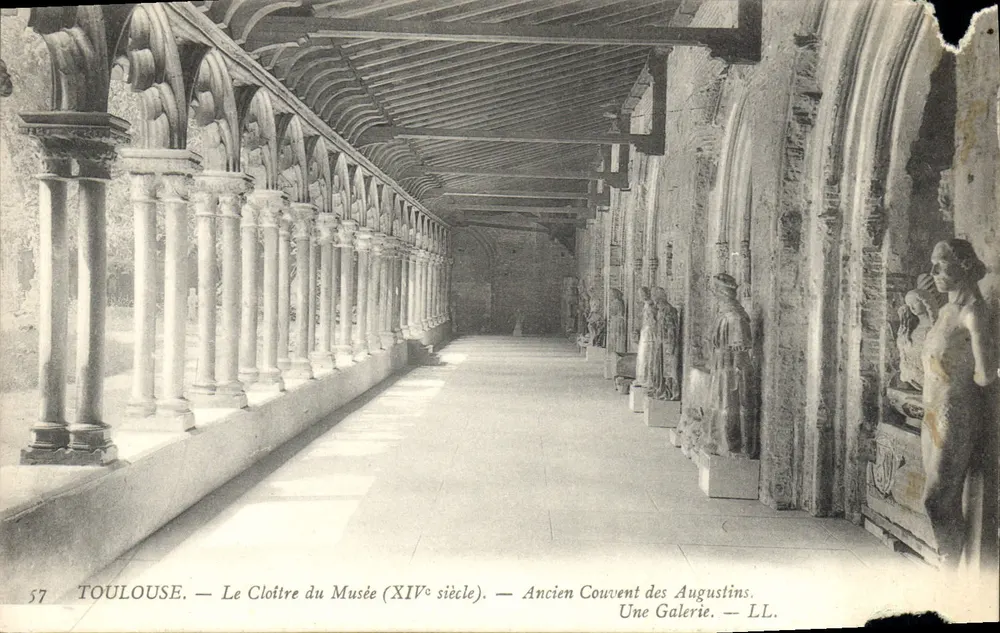 Toulouse — Der Cloister des Museums (14. Jahrhundert) — Ehemaliges Augustinerkloster. Eine Galerie. — LL. - Vorderseite