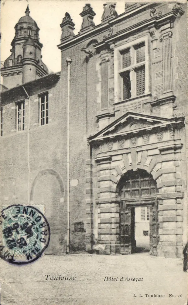 Hôtel d'Assezat — Toulouse — L. L. Toulouse No. 50 - Frente