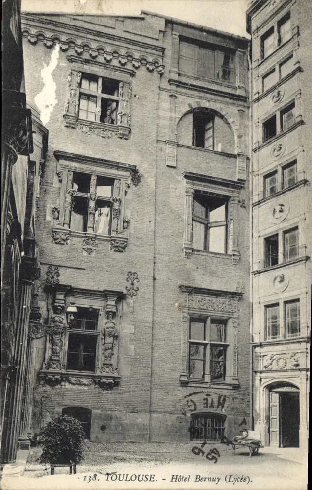 Toulouse - Hotel Bernuy (Lycée) — Edição especial 'Au Capitole' n°138 - Frente