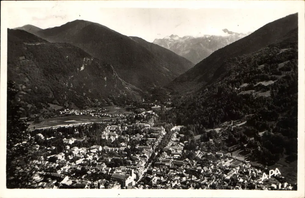 Luchon-Superbagnères — Vista geral — APA - Frente