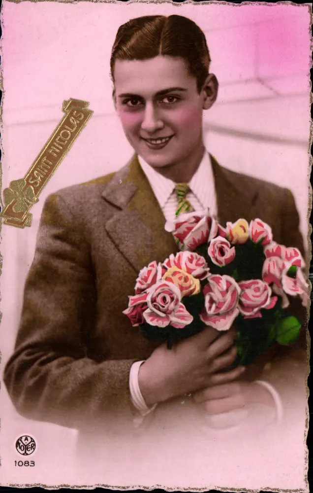 Jovem homem com buquê de rosas — São Nicolau — editor Koter, n° 1083 - Frente