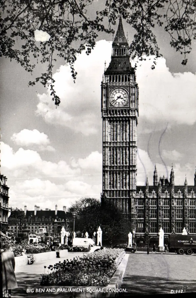 Big Ben e Square do Parlamento, Londres — editor D.117 - Frente