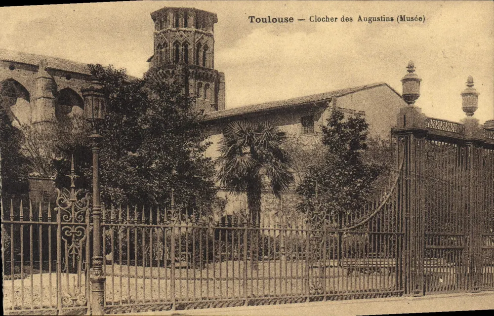 Toulouse — Torre dos Agostinhos (Museu) - Frente