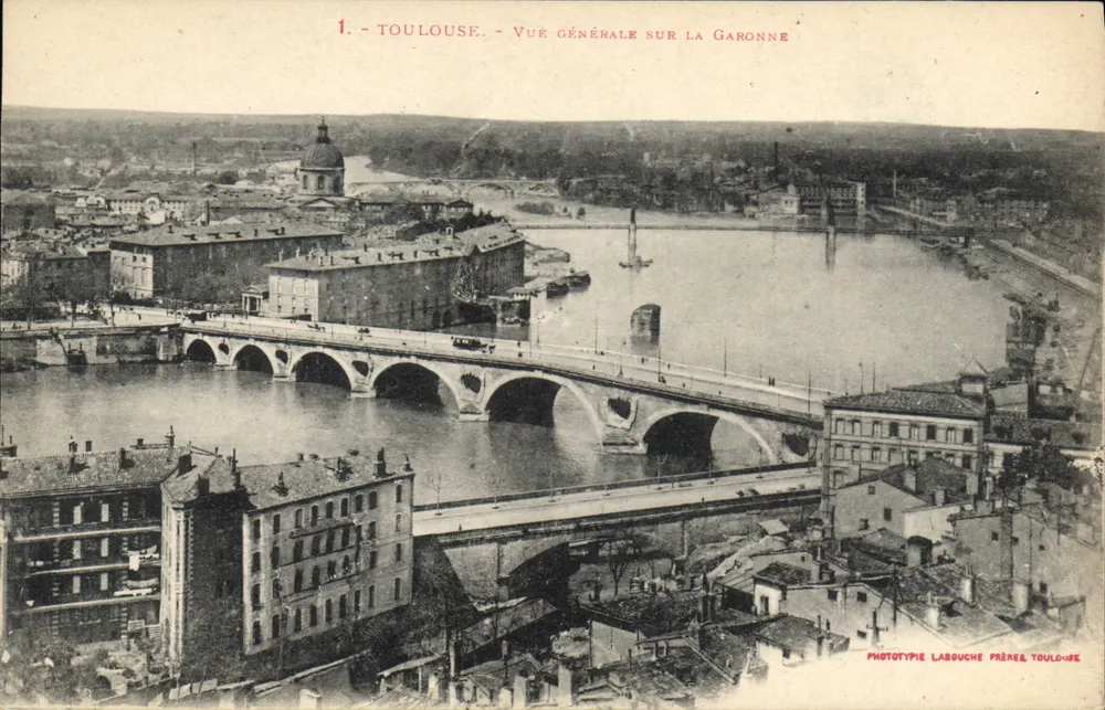 Toulouse — Vue générale sur la Garonne — Phototypie Labouche Frères, Toulouse - Recto
