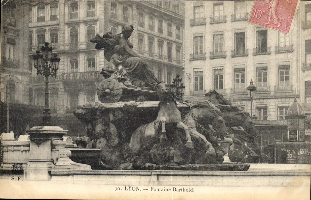LYON — Fontaine Bartholdi — S.F. n°30 - Frente