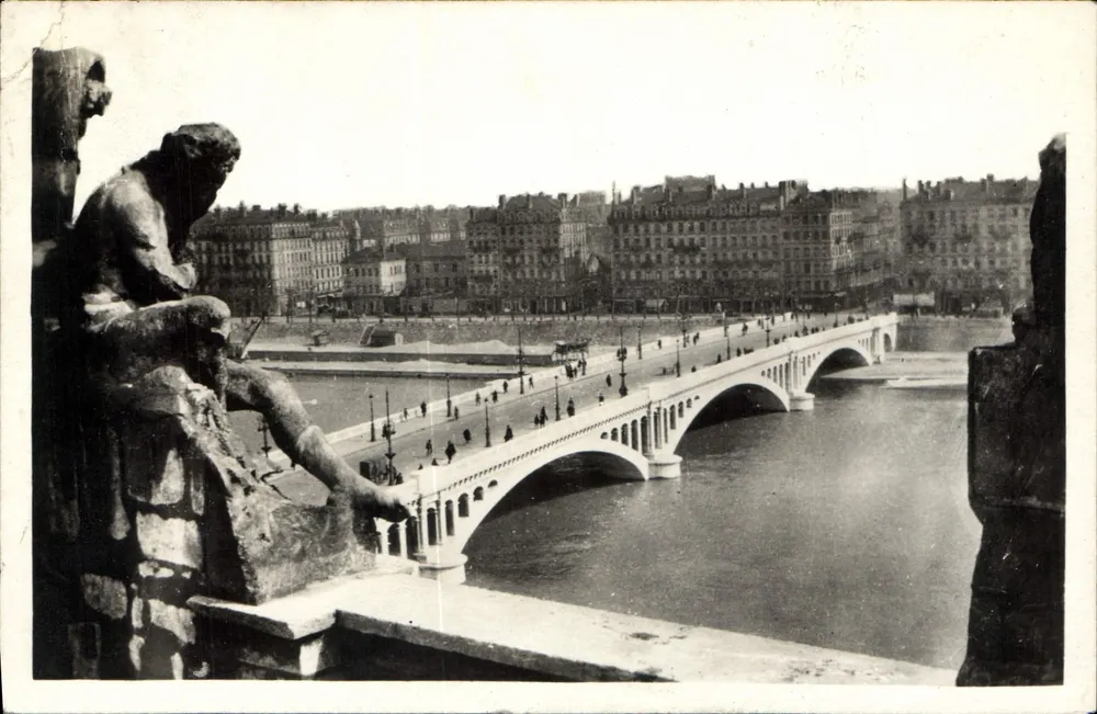 Pont Wilson vom Dach des Hôtel-Dieu aus gesehen — Lyon — Verlag Victor-Hugo, Nr. 69 - Vorderseite