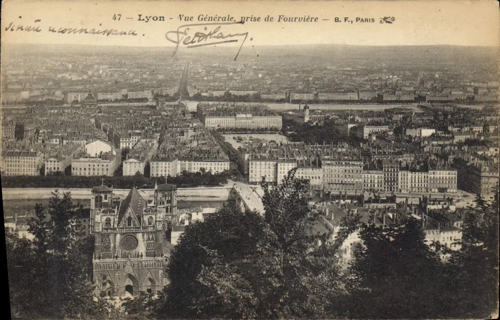Lyon - Vista Geral, tomada de Fourvière — B.F., Paris - Frente