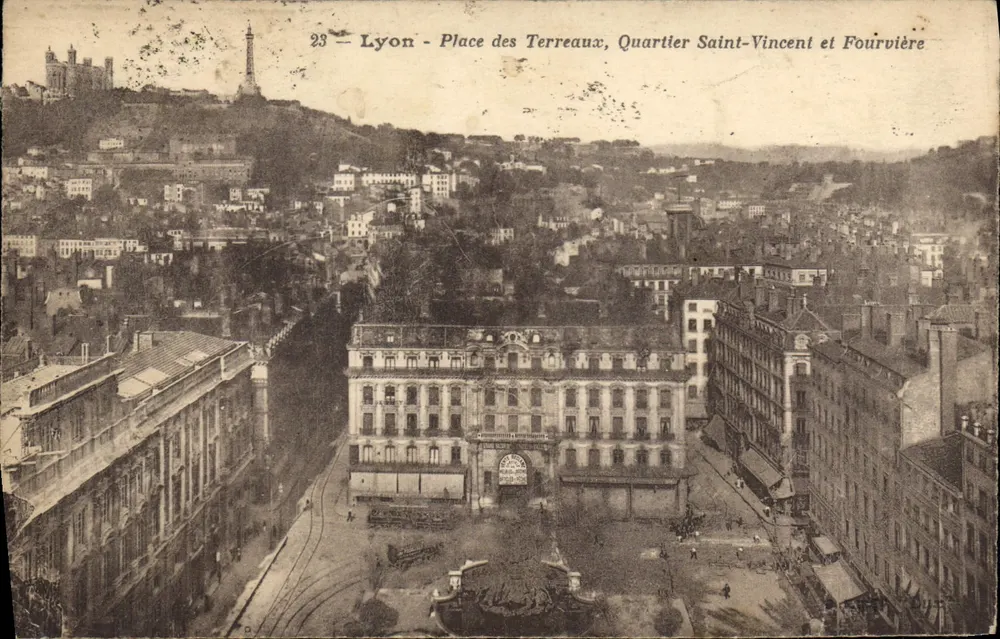 Lyon - Place des Terreaux, Viertel Saint-Vincent und Fourvière — Luftbild — Verlag D. (Nr. 23) - Vorderseite