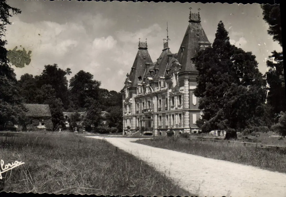 O Castelo — Montry (S.-&-M) — Edição Gloria, série F.6 - Frente