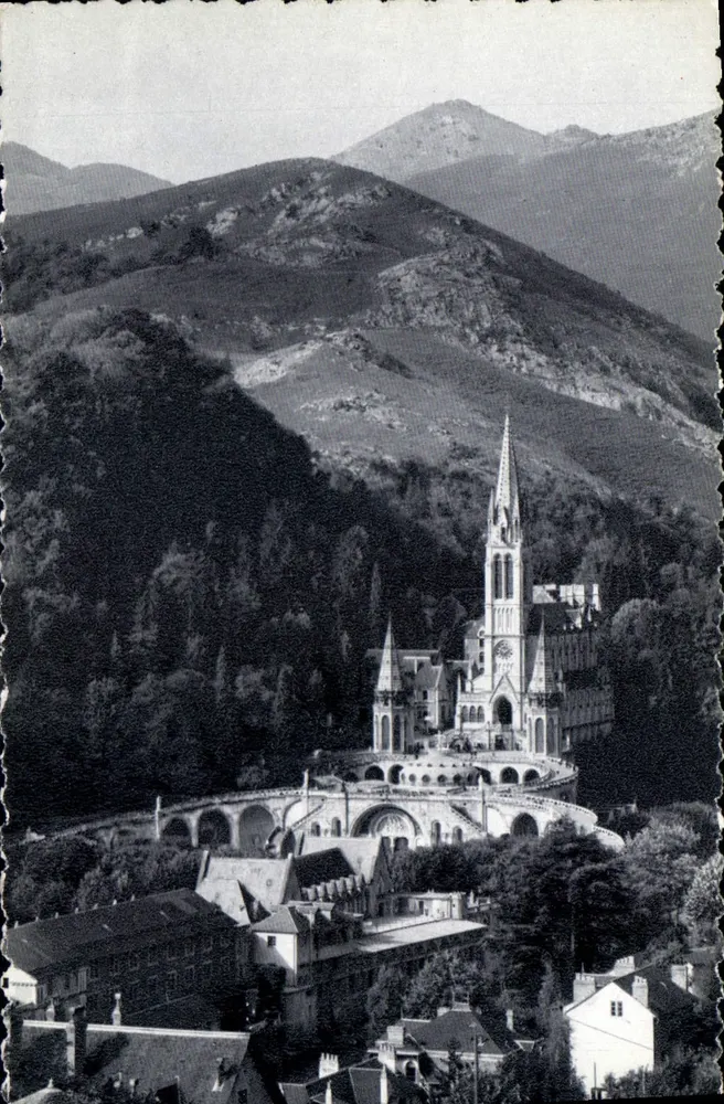 Die Basilika und der Berg des Kalvariums — Lourdes — Édition Palais du Rosaire, n°35 - Vorderseite