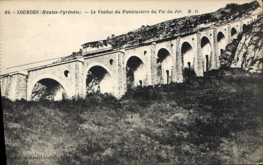 Lourdes (Hautes-Pyrénées) — Der Viadukt des Funiculars des Pic du Jer — Phototyp Marcel Delboy, Bordeaux - Vorderseite