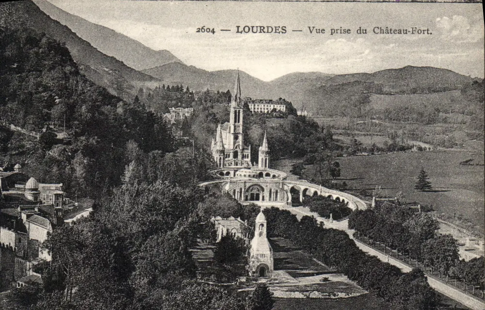 Lourdes — Blick vom Schloss-Fort — anonymer Verleger, Nr. 2604 - Vorderseite