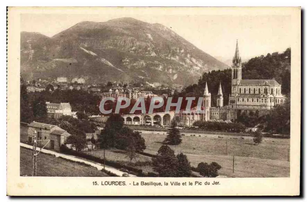 Lourdes - Die Basilika, die Stadt und der Pic du Jer - Vorderseite