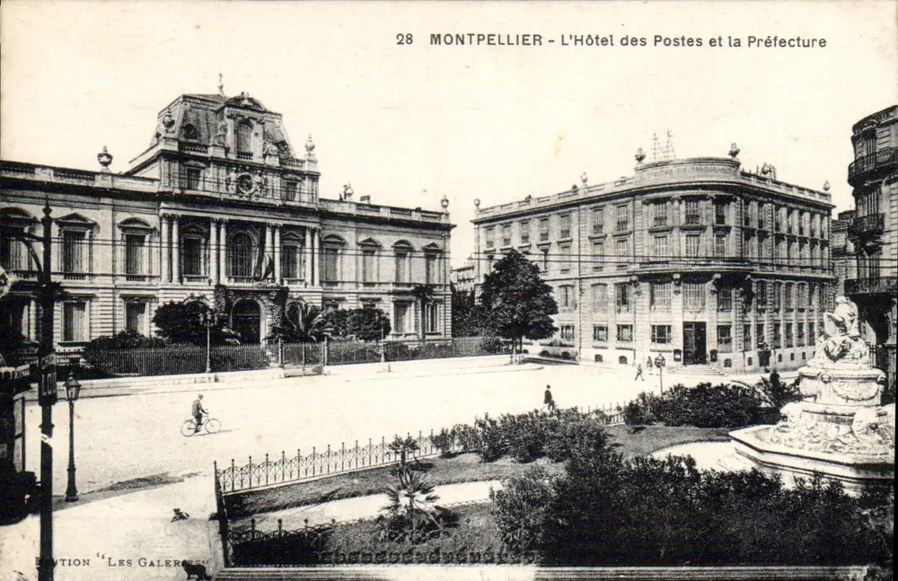 Montpellier - O Hotel das Correios e a Prefeitura — Edição 'Les Galeries' n°28 - Frente