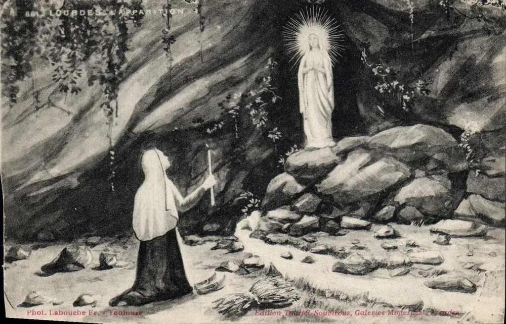 Lourdes - A Aparição — Fot. Labouche Fr. - Toulouse - Frente