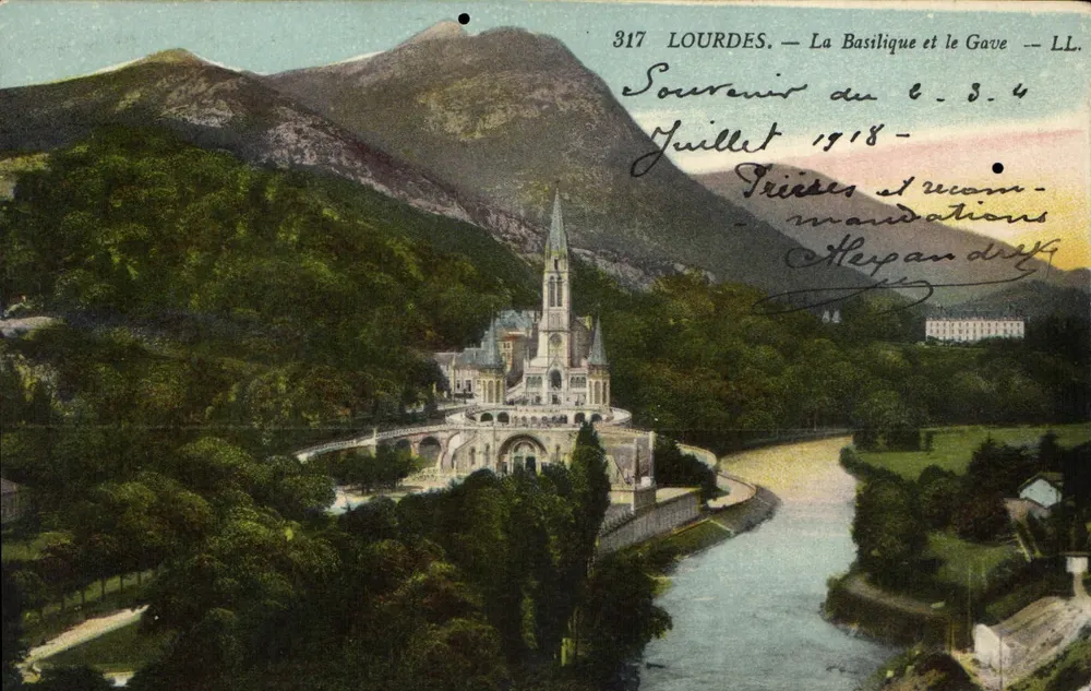 Lourdes — A Basílica e o Gave — LL. — N° 317 - Frente