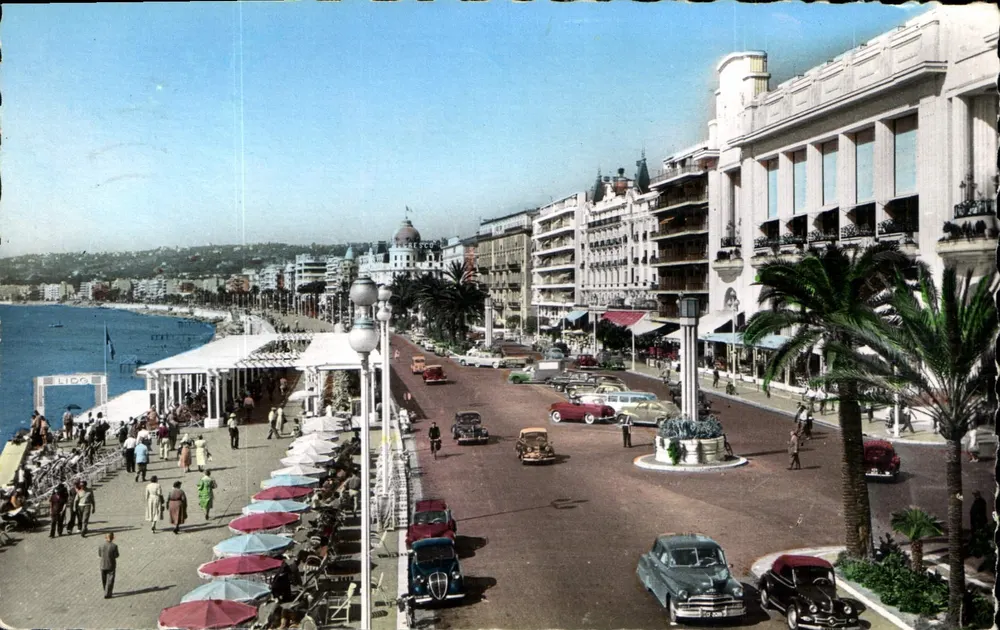 La Promenade des Anglais à Nice — vue panoramique — Les Editions de MAR, Bd de Grimaldi - Recto