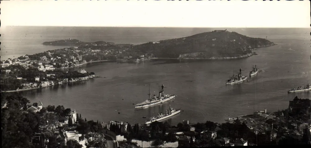 Der Hafen und der Cap Ferrat — Villefranche-sur-Mer — Éditions La Clavière - Vorderseite