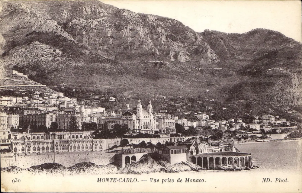 Monte-Carlo — Vista tirada de Mônaco — ND. Fot. - Frente