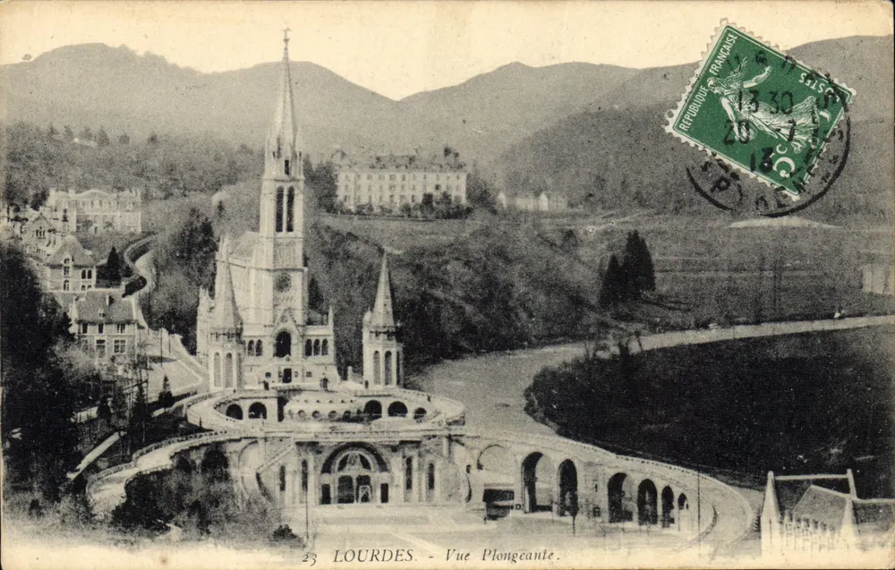 Lourdes - Vista Aérea — Edição B. Viron, n°23 - Frente