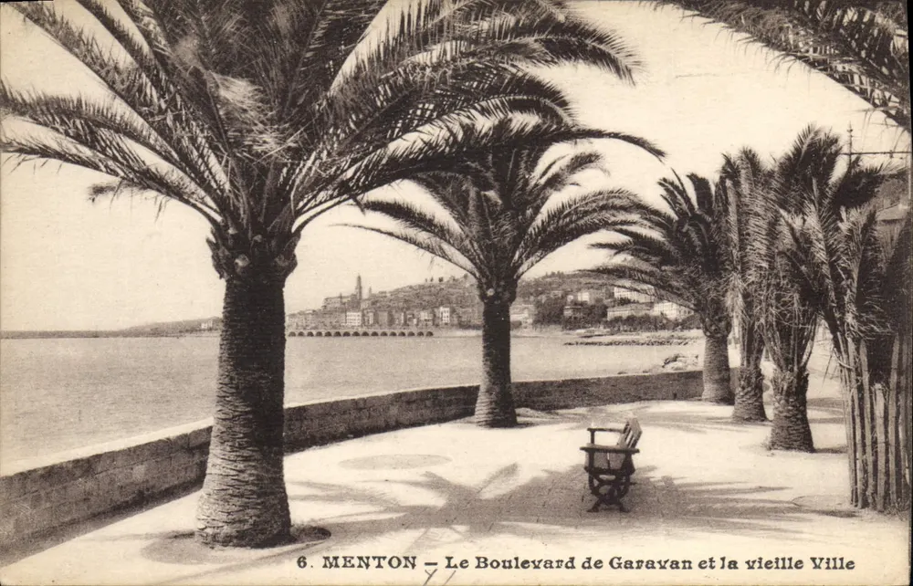 Menton — Der Boulevard de Garavan und die Altstadt — Rosian et Rencaud, Verleger, Nice - Vorderseite