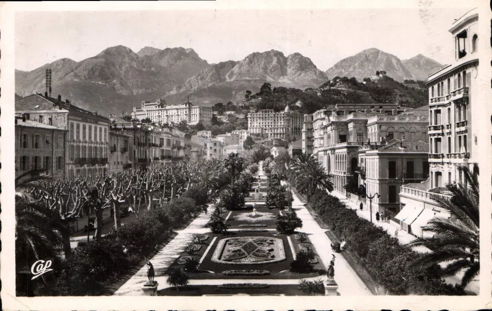 Menton - Der Öffentliche Garten und die Hotels — C.A.P. Paris Nr. (51) - Vorderseite